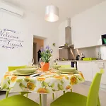 Apartamento Bronzino 53 - With Free Private Parking *
