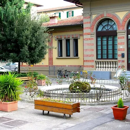 Bronzino 53 Apartment